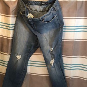 Torrid 26R skinny premium